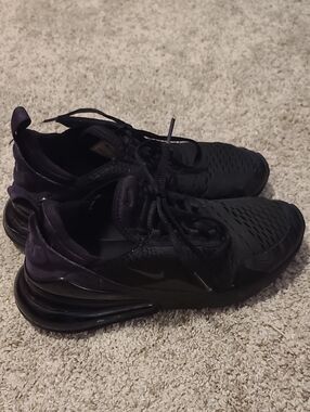 Grade School Boys 6Y, Nike Air Max 270 All Black Shoes